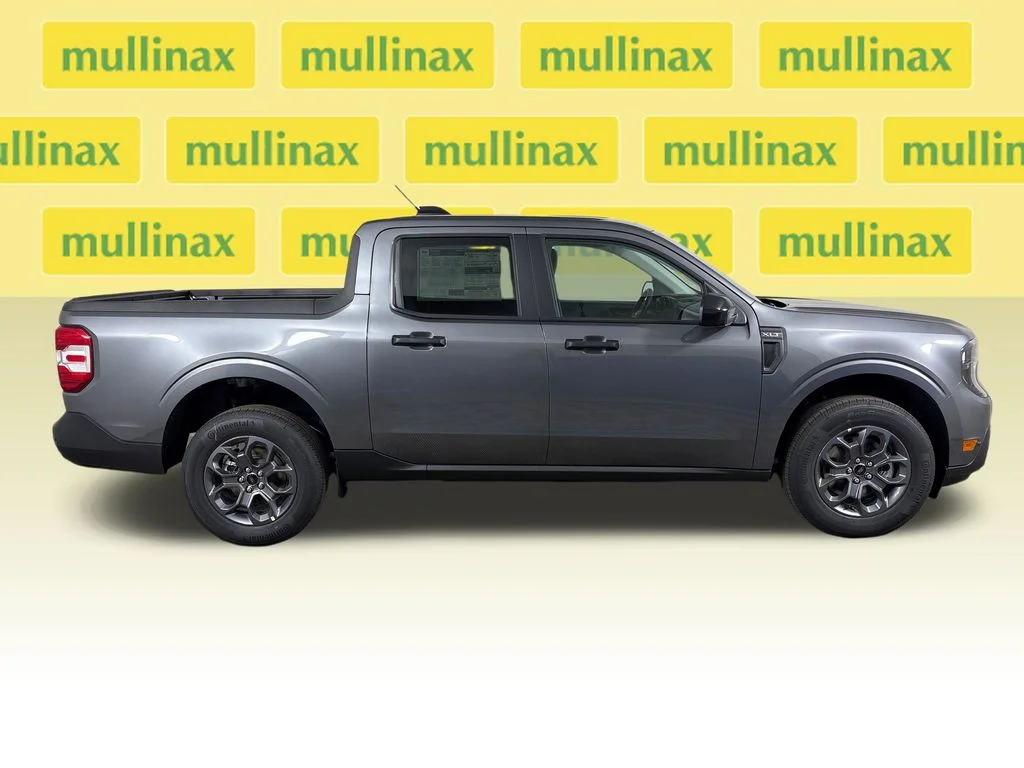 New 2026 Gray Ford XLT image 2