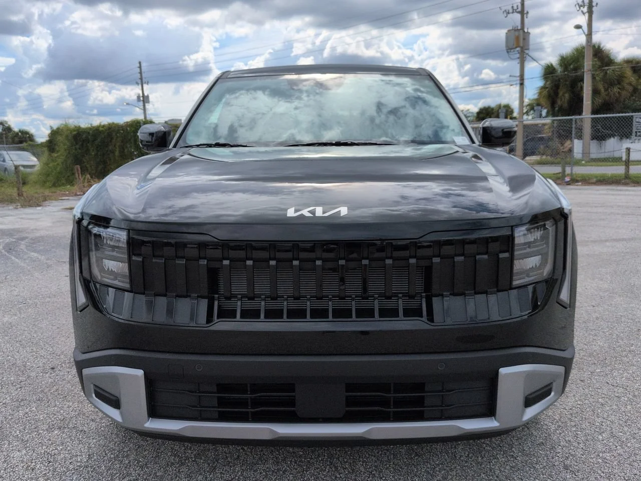 New 2027 Aurora Black Pearl Kia EX image 9