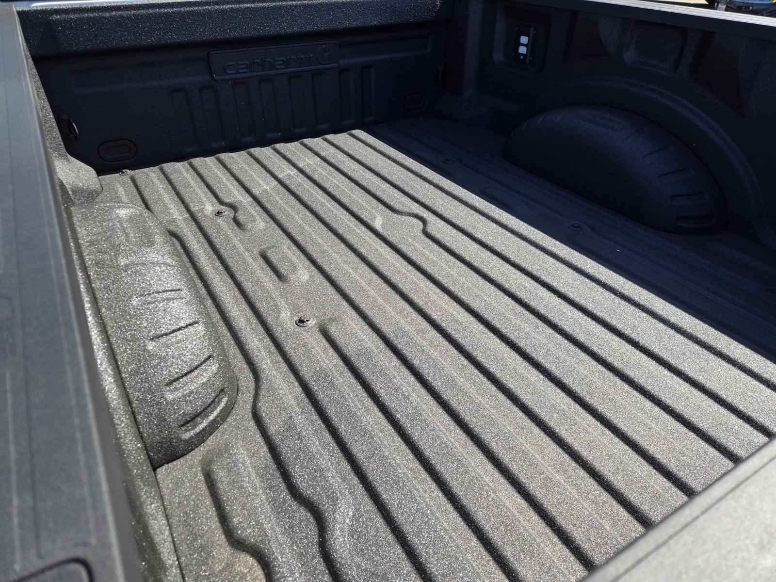 New 2027 Oxford White Ford F-350® XLT image 18