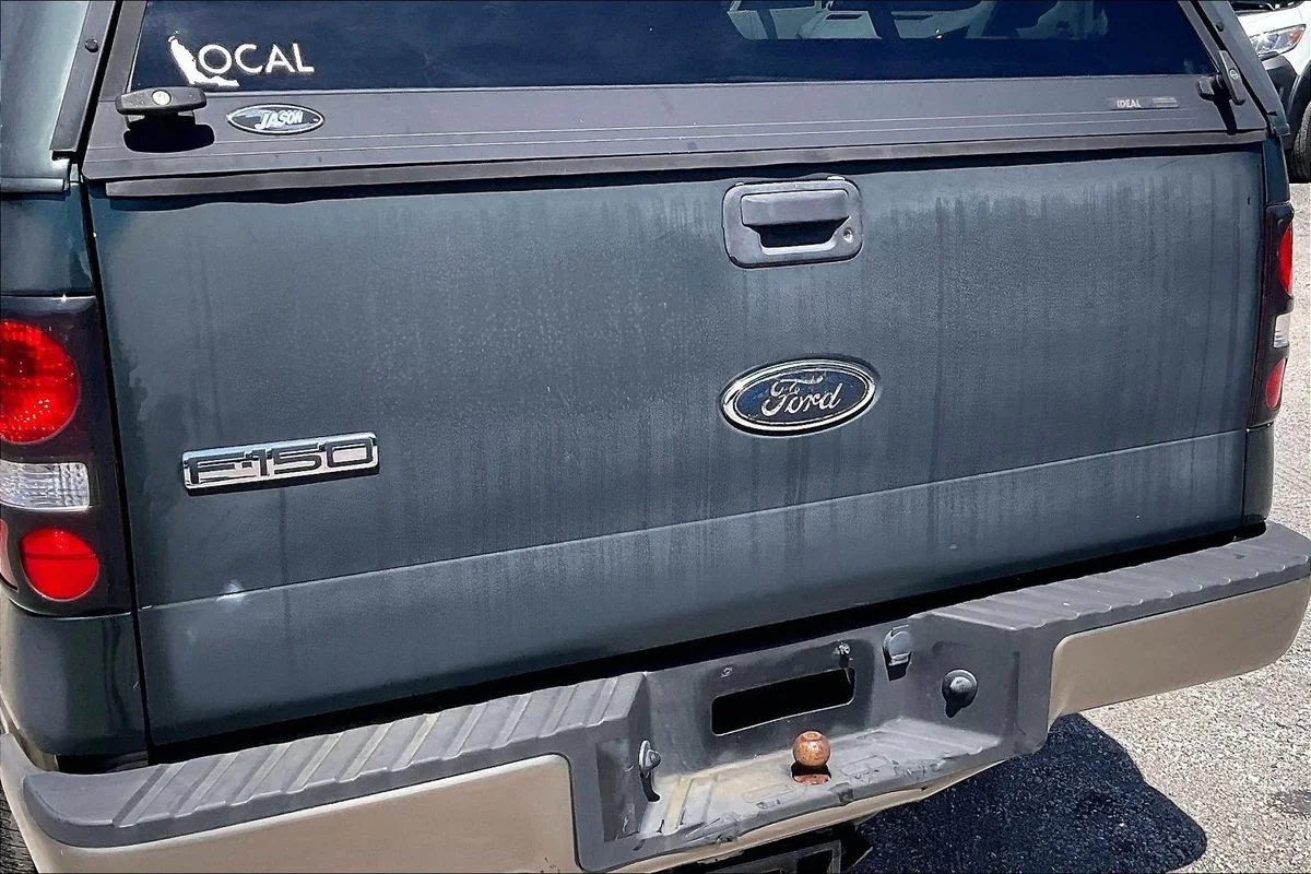 Used 2004 Green Ford LARIAT image 22
