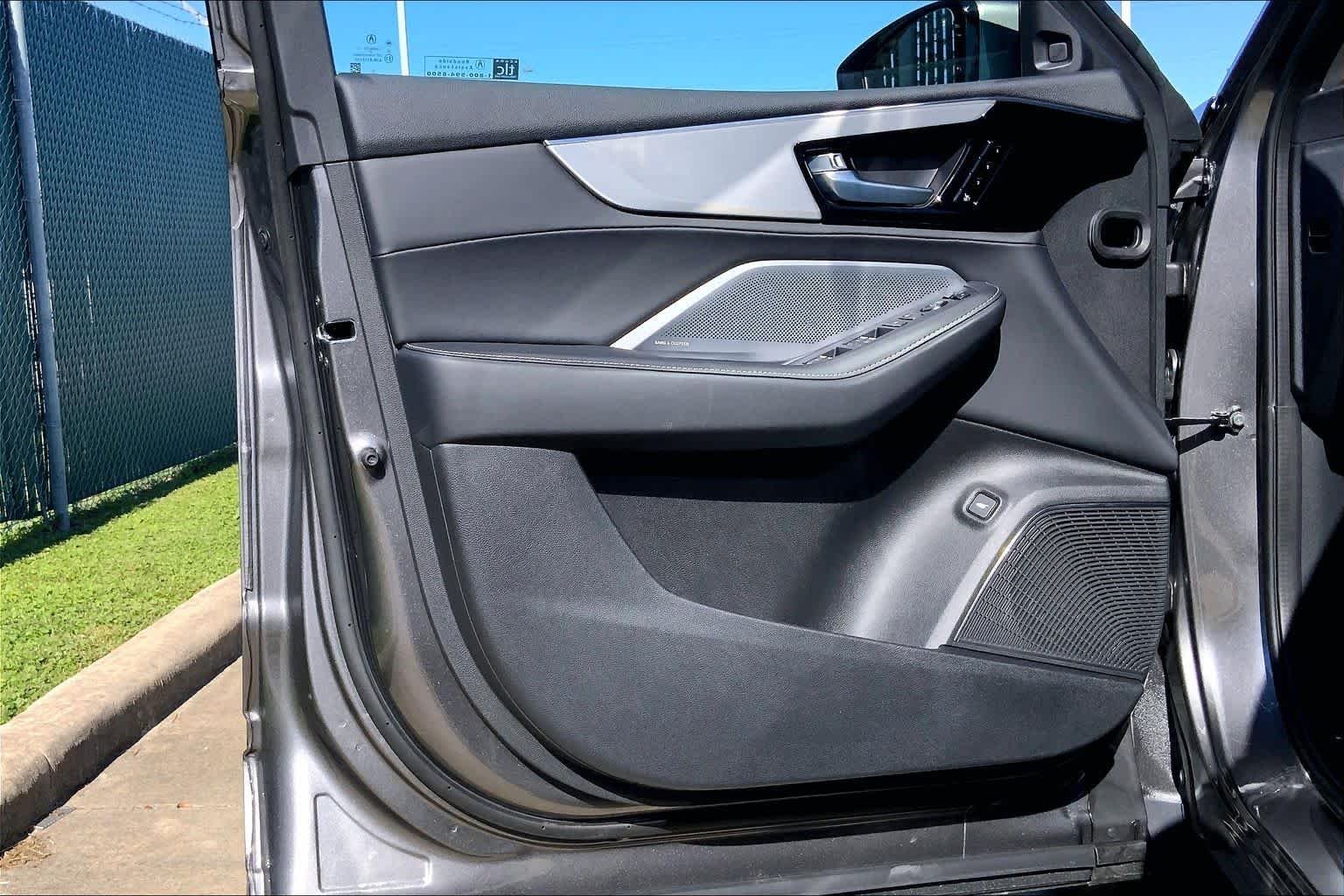 New 2026 Liquid Carbon Metallic Acura w/Technology Package image 10