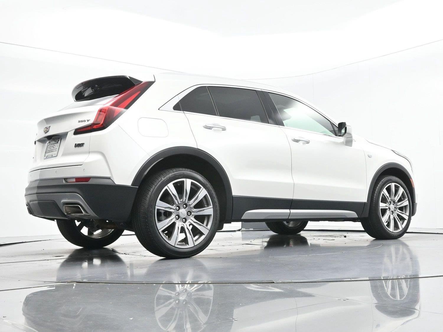 Used 2023 CRYSTAL WHITE TRICOAT Cadillac AWD Premium Luxury image 52