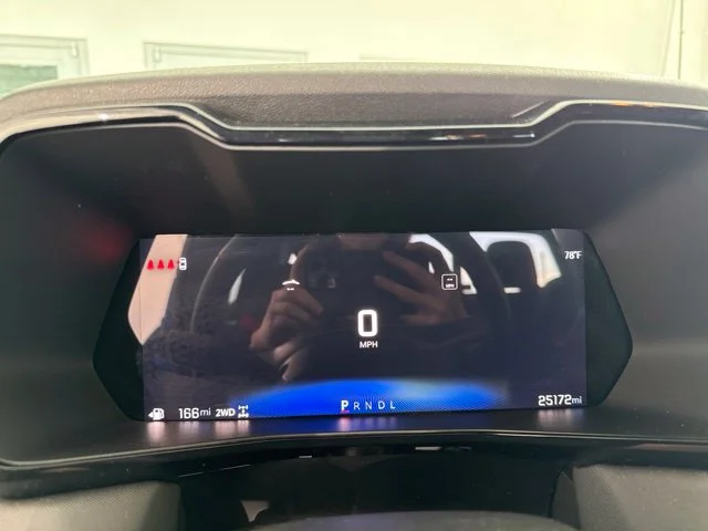 Used 2024 Blue Chevrolet Z71 image 21