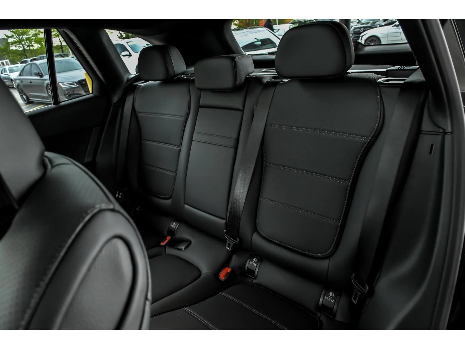 New 2026 Black Mercedes-Benz GLC 300 4MATIC® image 9