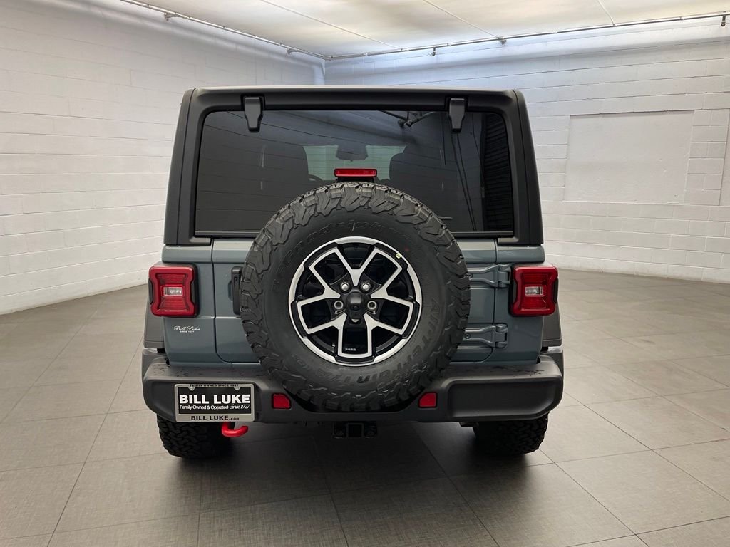 New 2026 Anvil Clear-Coat Exterior Paint Jeep Rubicon image 4