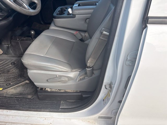 Used 2016 White Chevrolet WT image 10