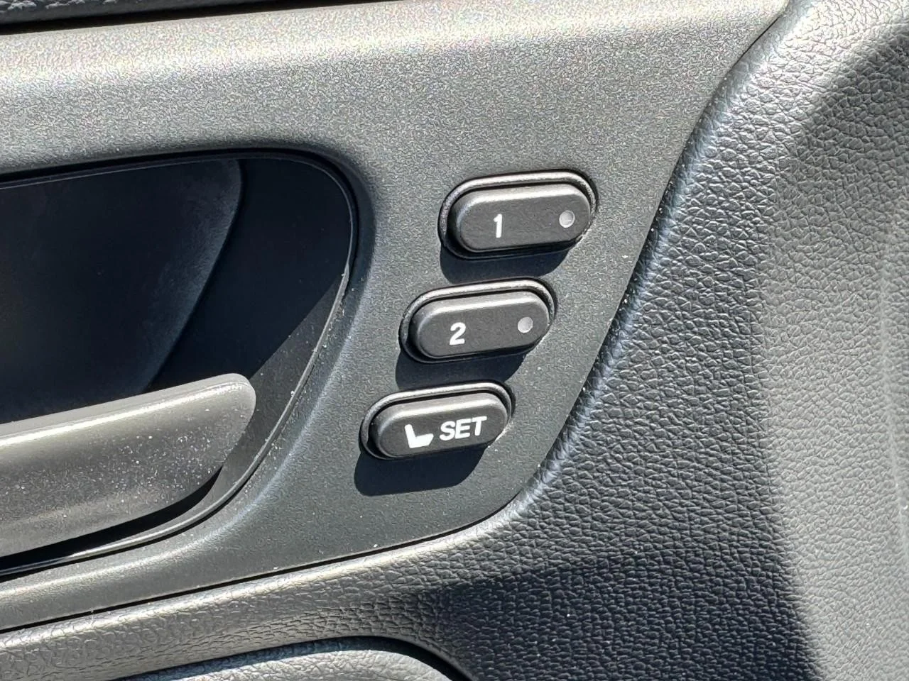 2026 Honda Odyssey EX-L - Photo 18