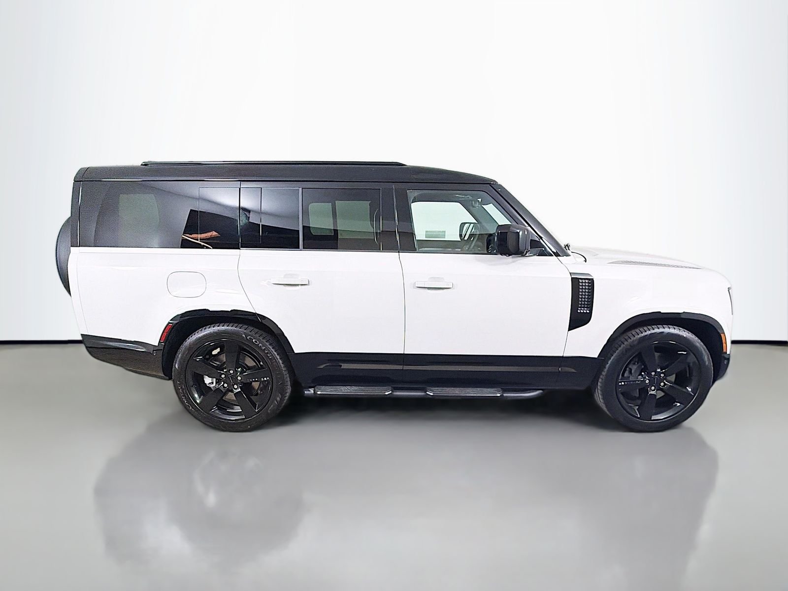 New 2026 Borasco Grey Land Rover X-Dynamic SE image 6