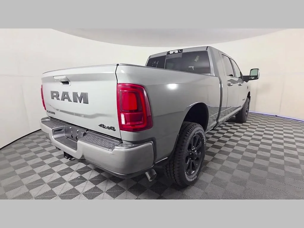 New 2026 Ceramic Gray Clear-Coat Exterior Paint RAM Laramie image 27