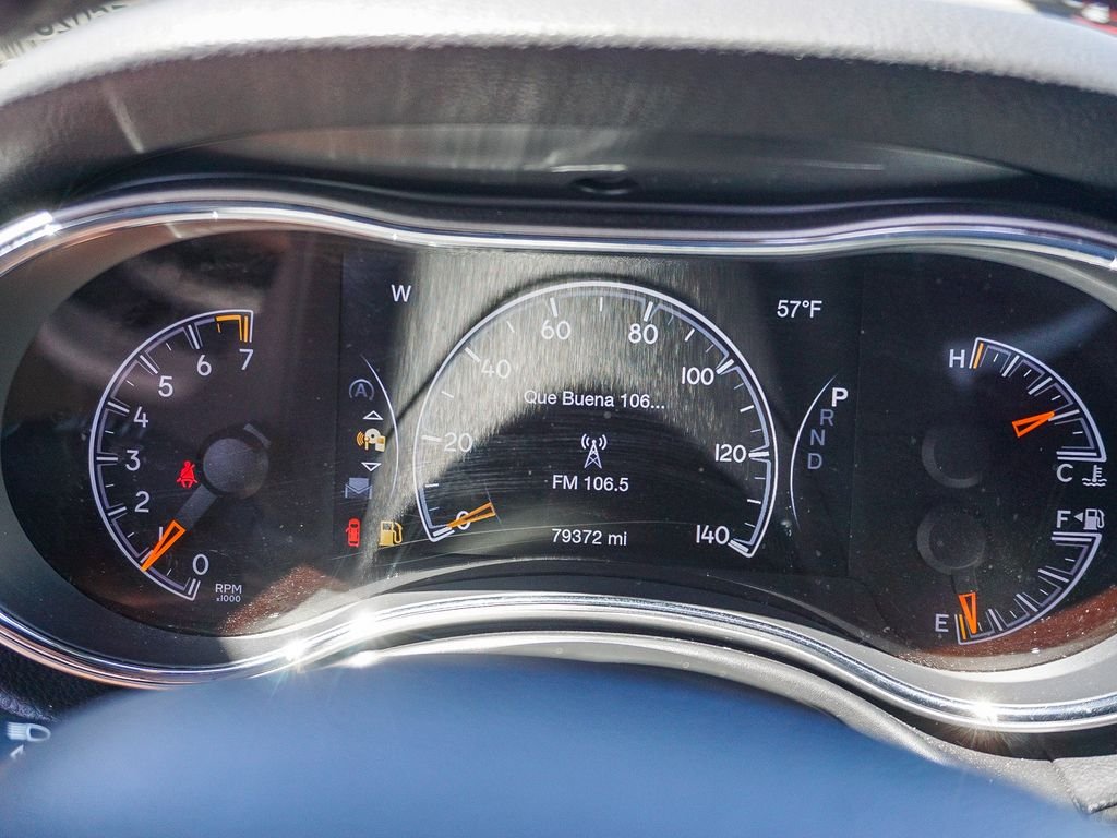 Used 2019 White Jeep Laredo E image 22