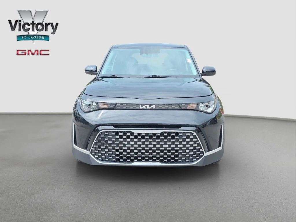 Used 2023 Kia Soul EX with VIN KNDJ33AU8P7892868 for sale in Kansas City