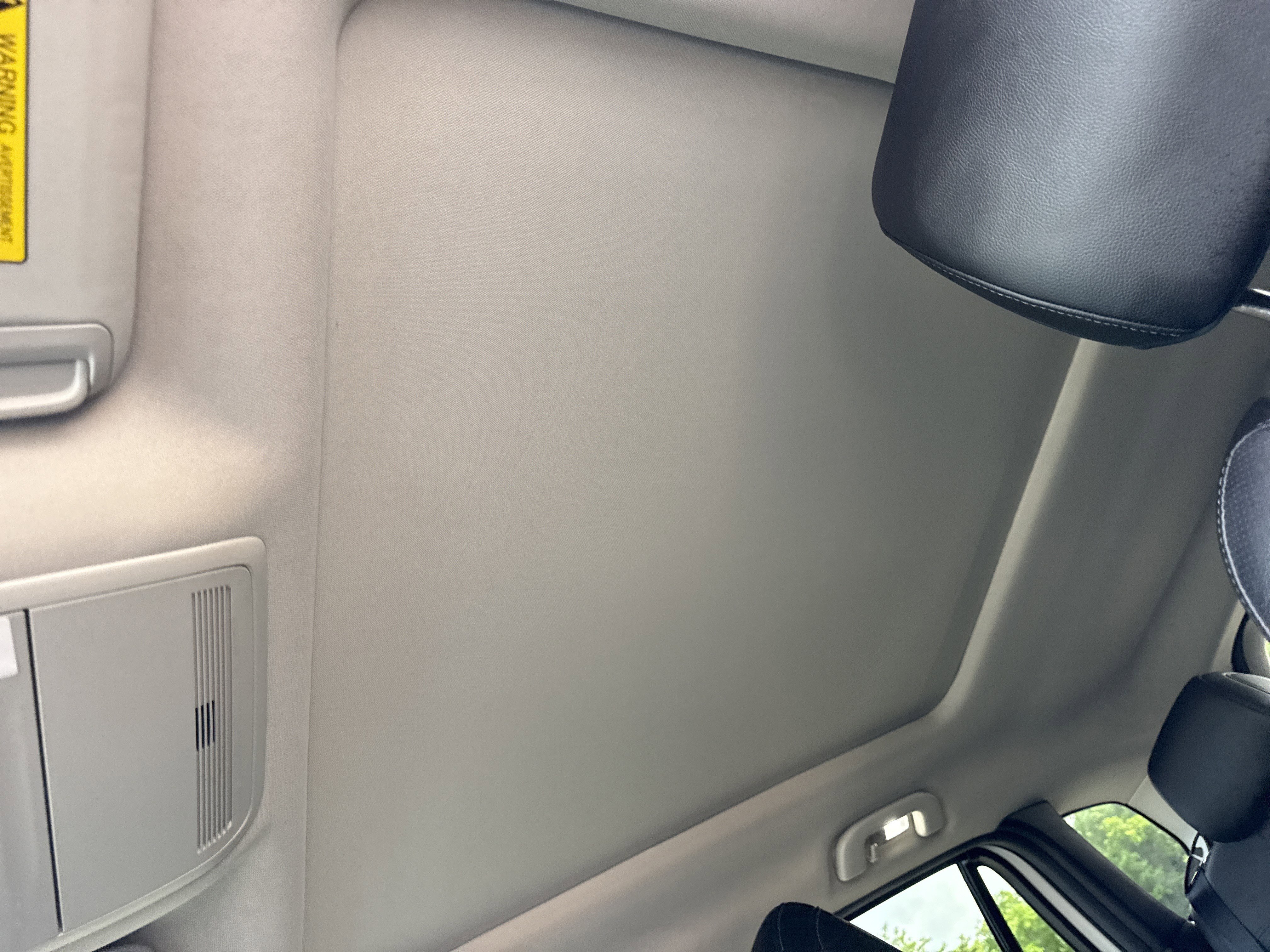 Used 2025 Wind Chill Pearl Mazda Premium Plus Package image 17
