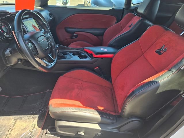 Used 2022 White Dodge R/T Scat Pack Widebody w/Plus Package & Technology image 11