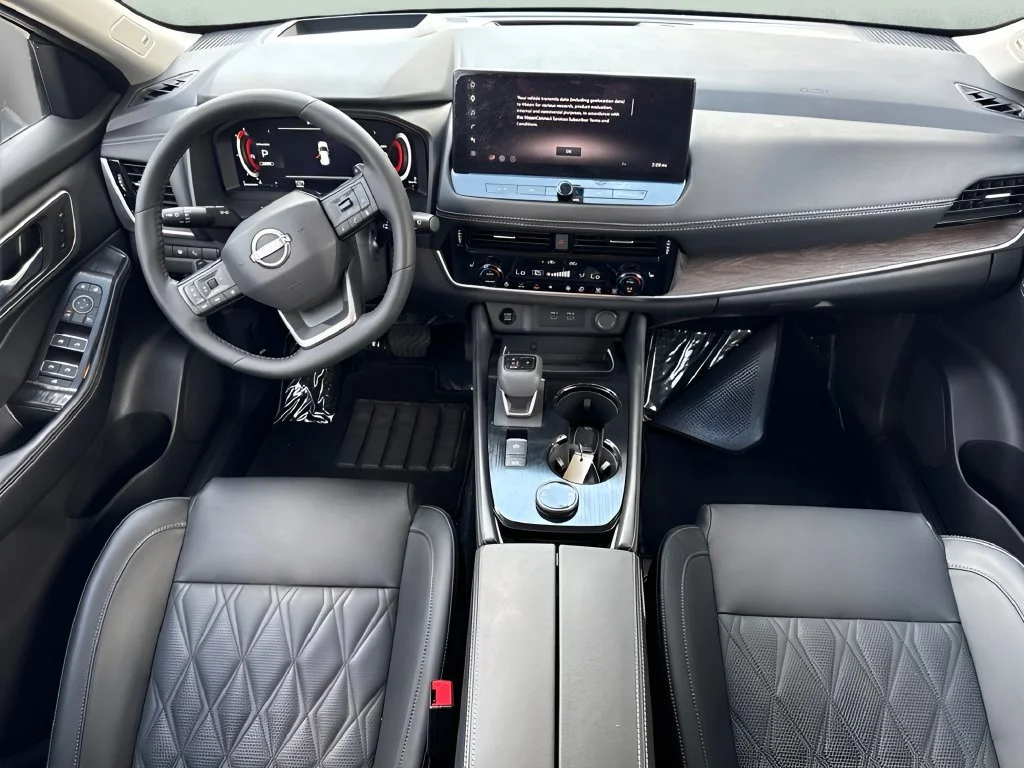 Used 2026 Blue Nissan Platinum image 14