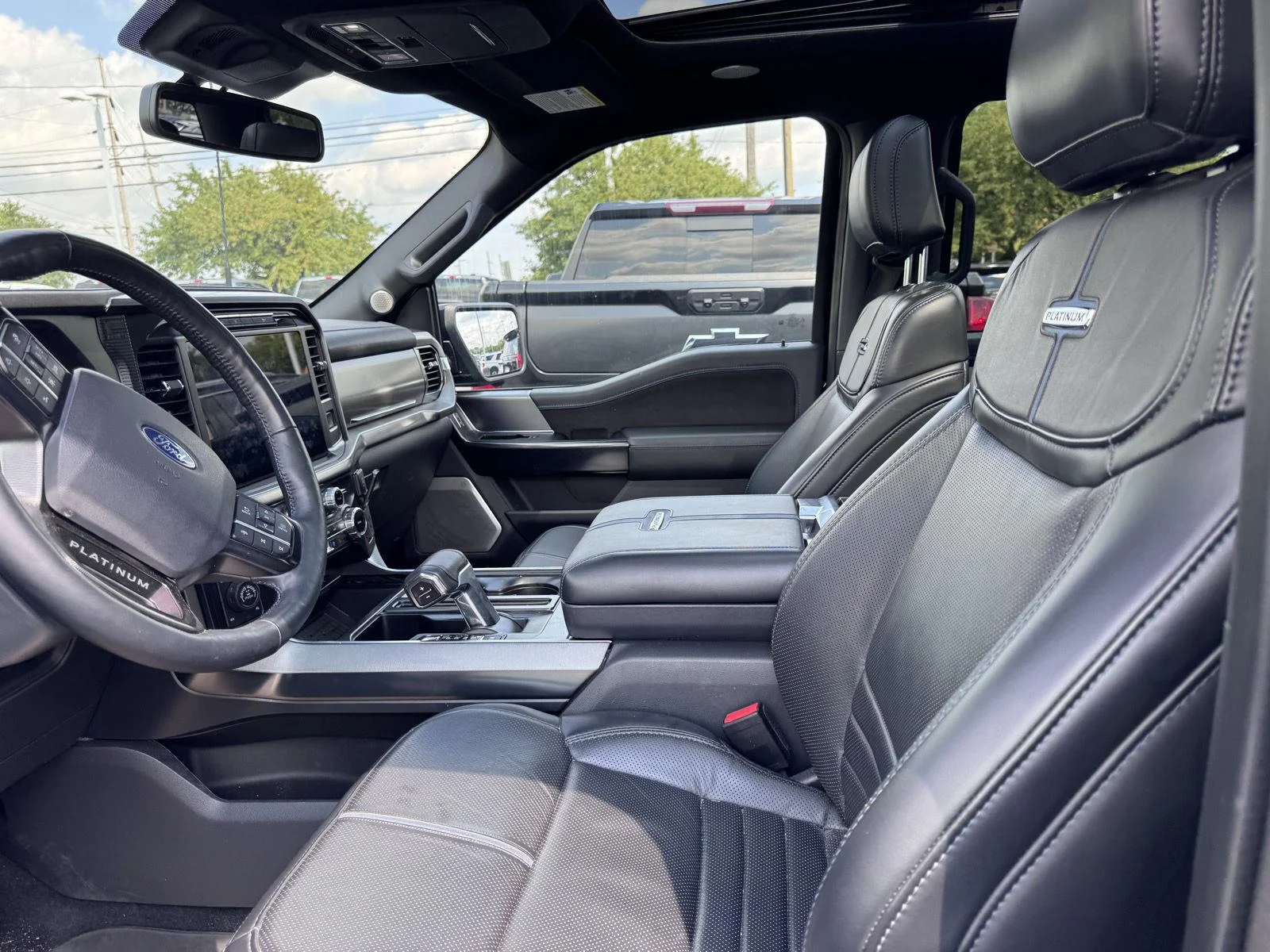 Used 2024 Agate Black Ford Platinum image 7
