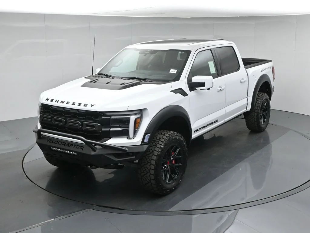New 2026 Oxford White Ford Raptor image 40