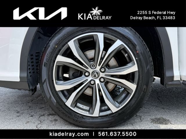 Used 2019 White Lexus 350L image 35