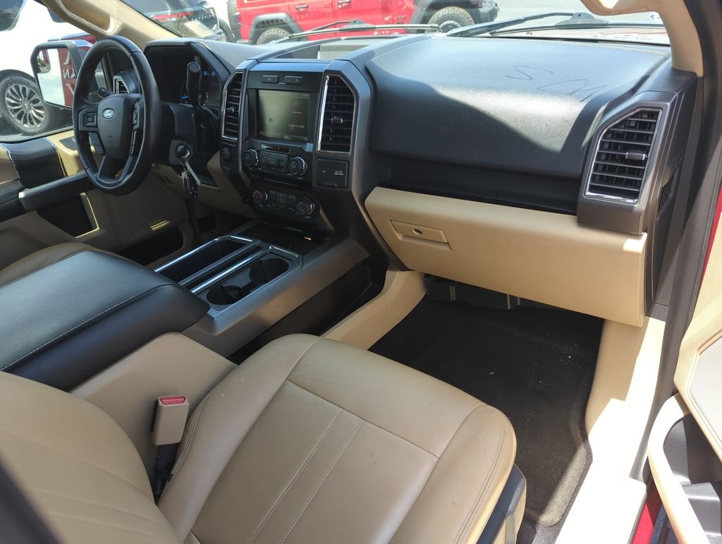 Used 2015 Red Ford XLT image 21