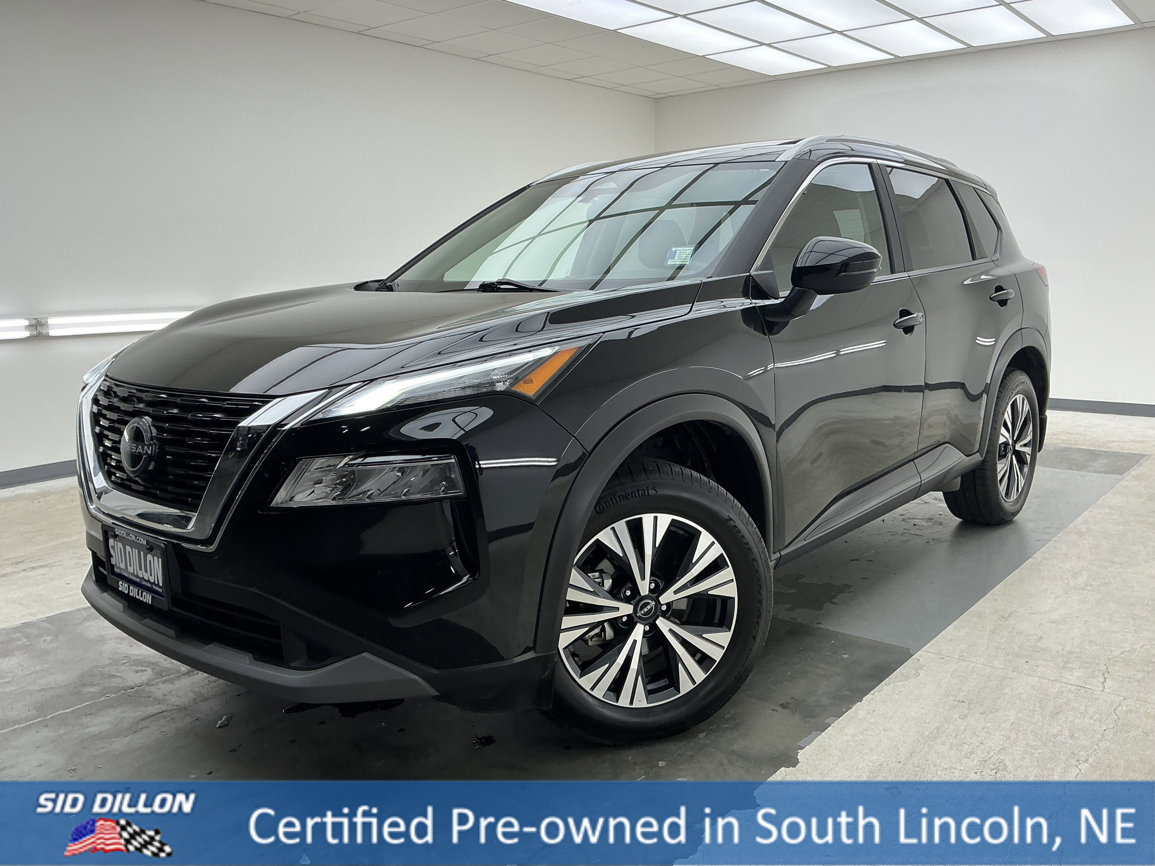 2023 Nissan Rogue SV AWD's photo