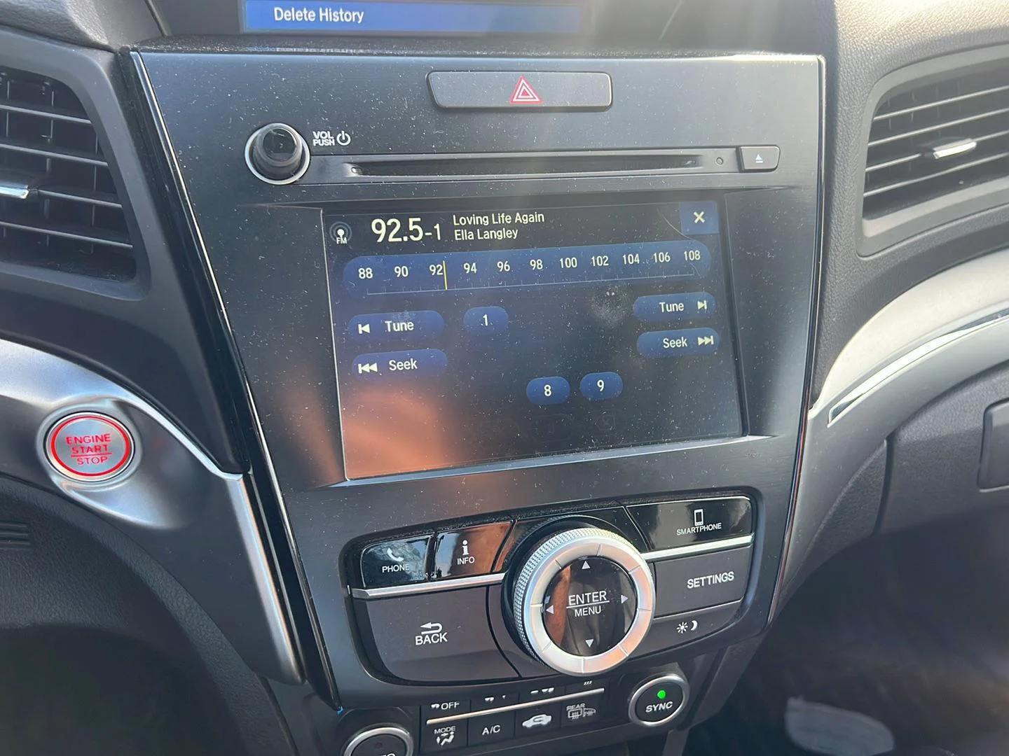Used 2019 Modern Steel Metallic Acura w/Premium Pkg image 8