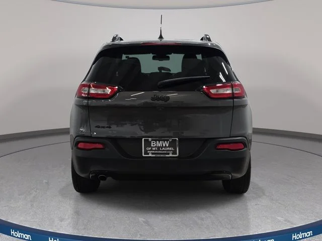 Used 2016 Granite Crystal Metallic Clearcoat Jeep Limited image 7