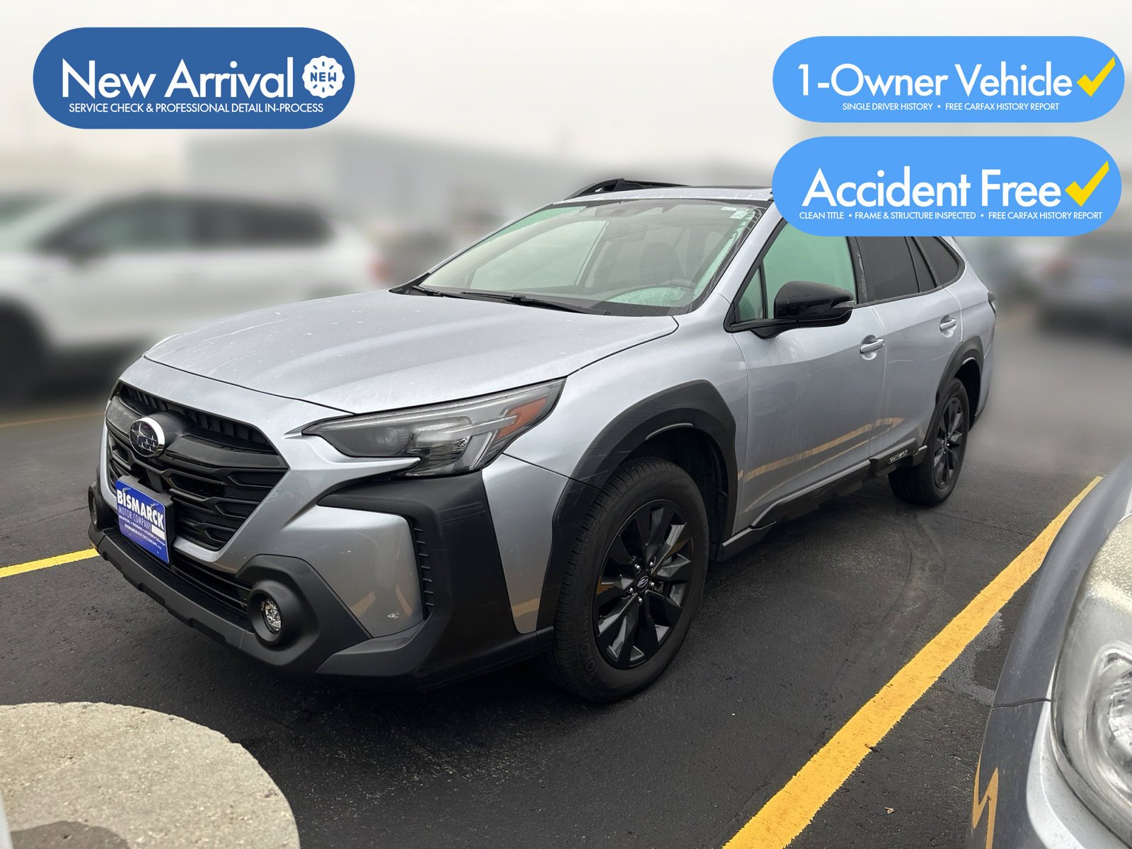 Used 2025 Silver Subaru Onyx Edition image 1