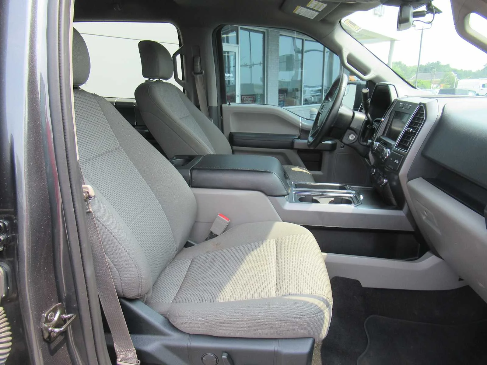 Used 2020 Magnetic Ford XLT image 20
