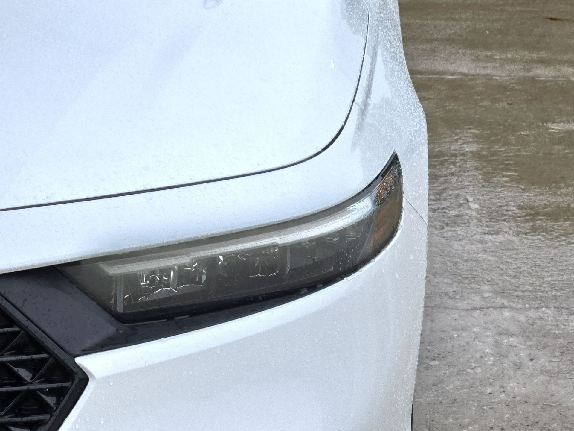 Used 2024 White Honda EX image 10