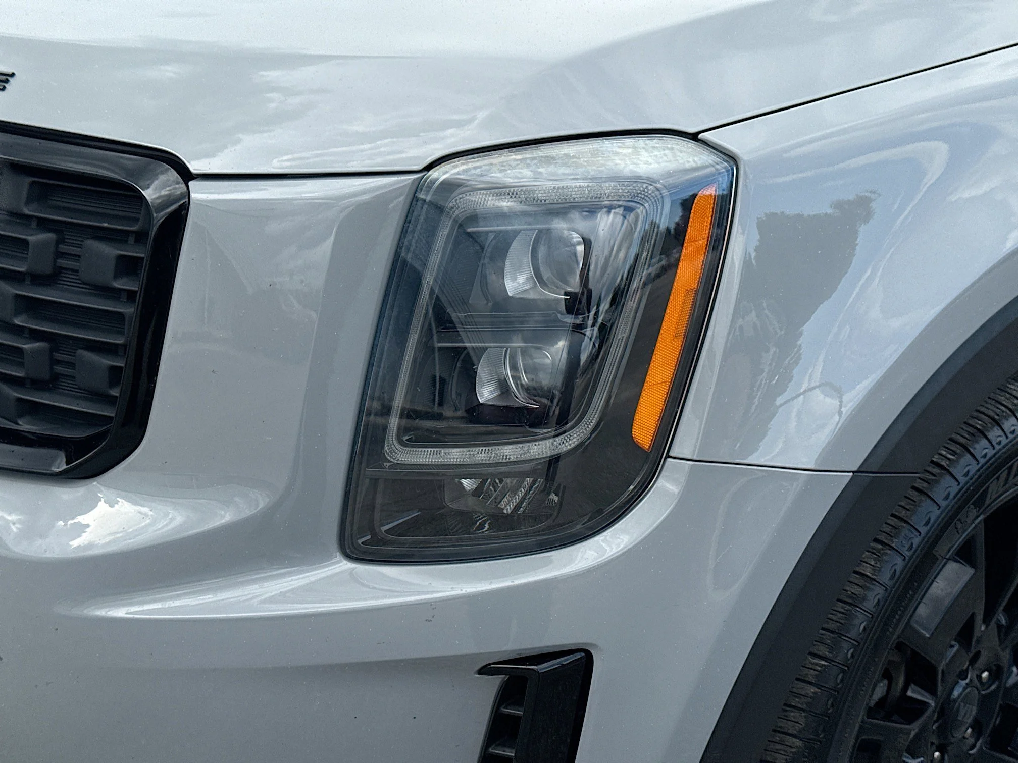 Used 2021 Wolf Gray Kia SX image 9