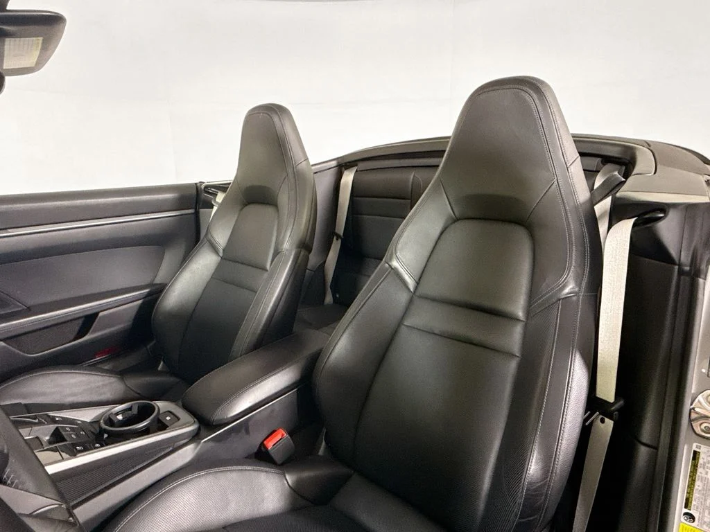 Used 2020 Chalk Porsche Carrera image 5