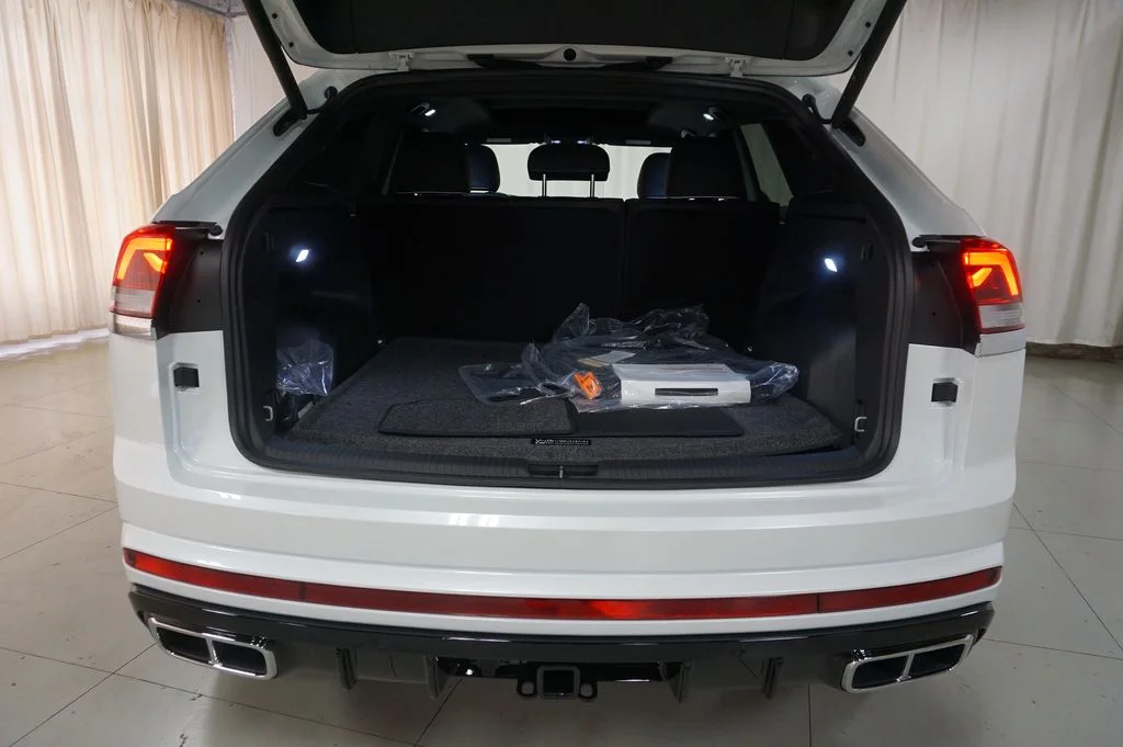 New 2026 Opal White Volkswagen 2.0T SEL Premium R-Line image 34