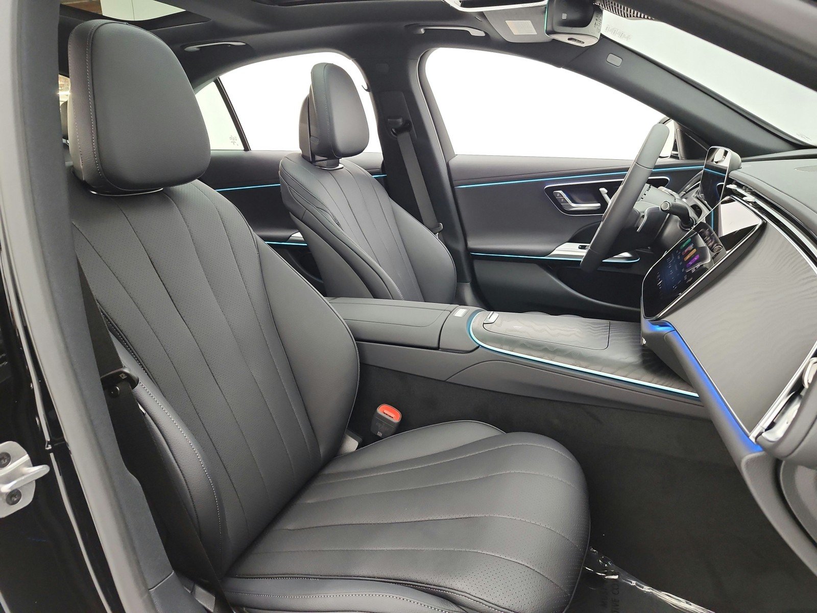New 2026 Black Mercedes-Benz E 350 RWD Sedan image 14