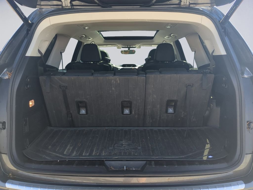 Used 2019 Gray Subaru Limited image 10