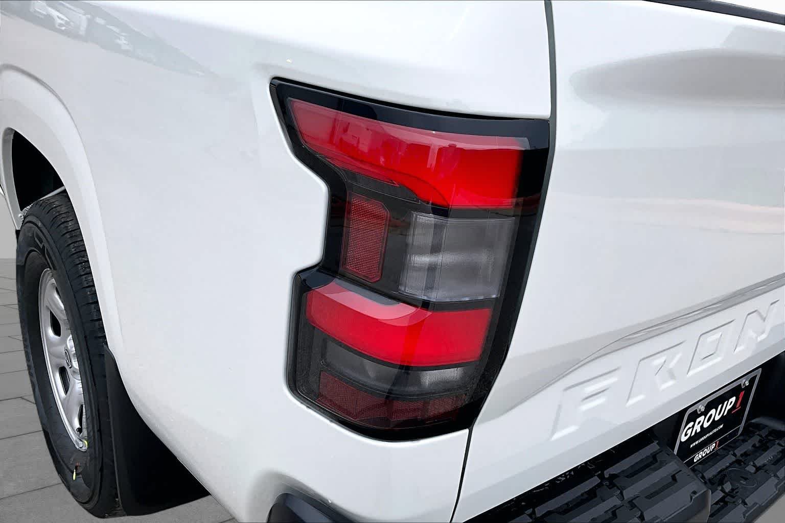 New 2026 Glacier White Nissan S image 12
