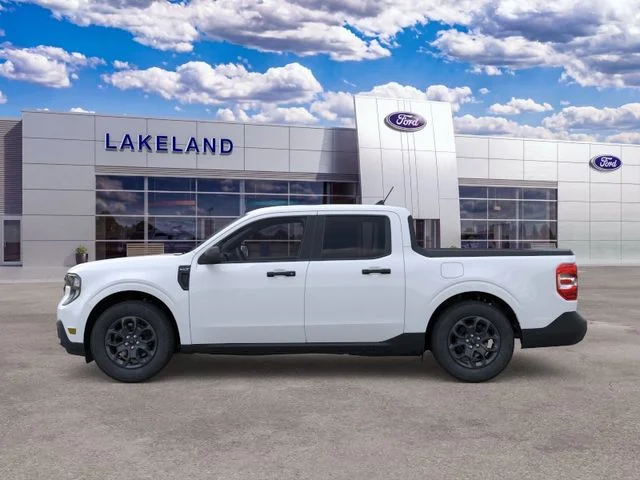 New 2026 White Ford XLT image 3