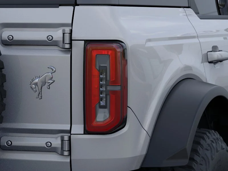 New 2024 Iconic Silver Metallic Ford Outer Banks® image 54