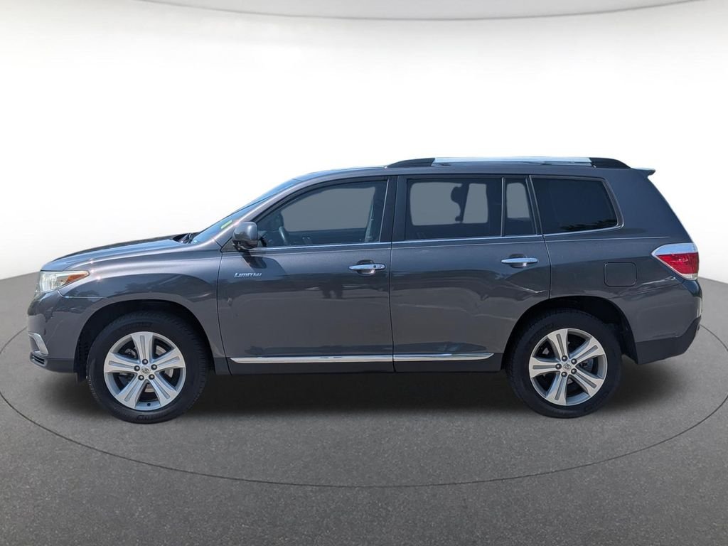 Used 2012 Gray Toyota Limited image 2