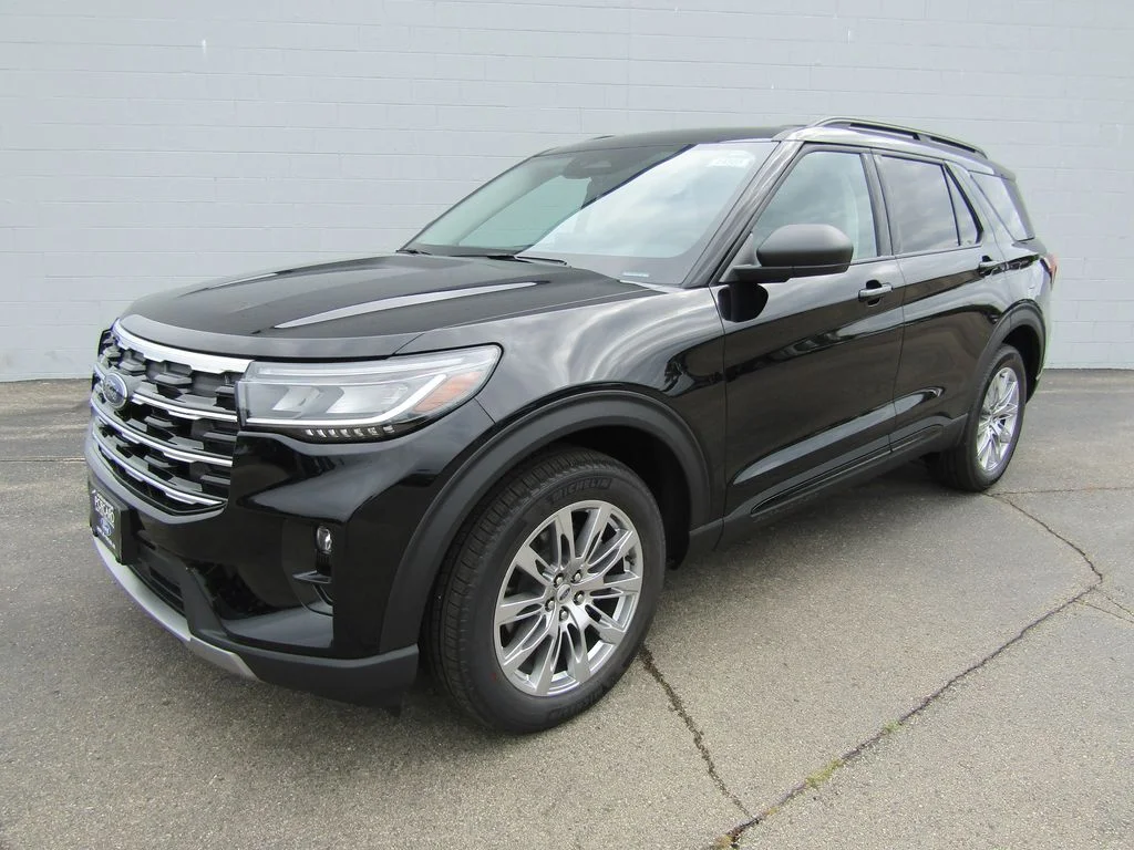 New 2026 Agate Black Metallic Ford Active image 42
