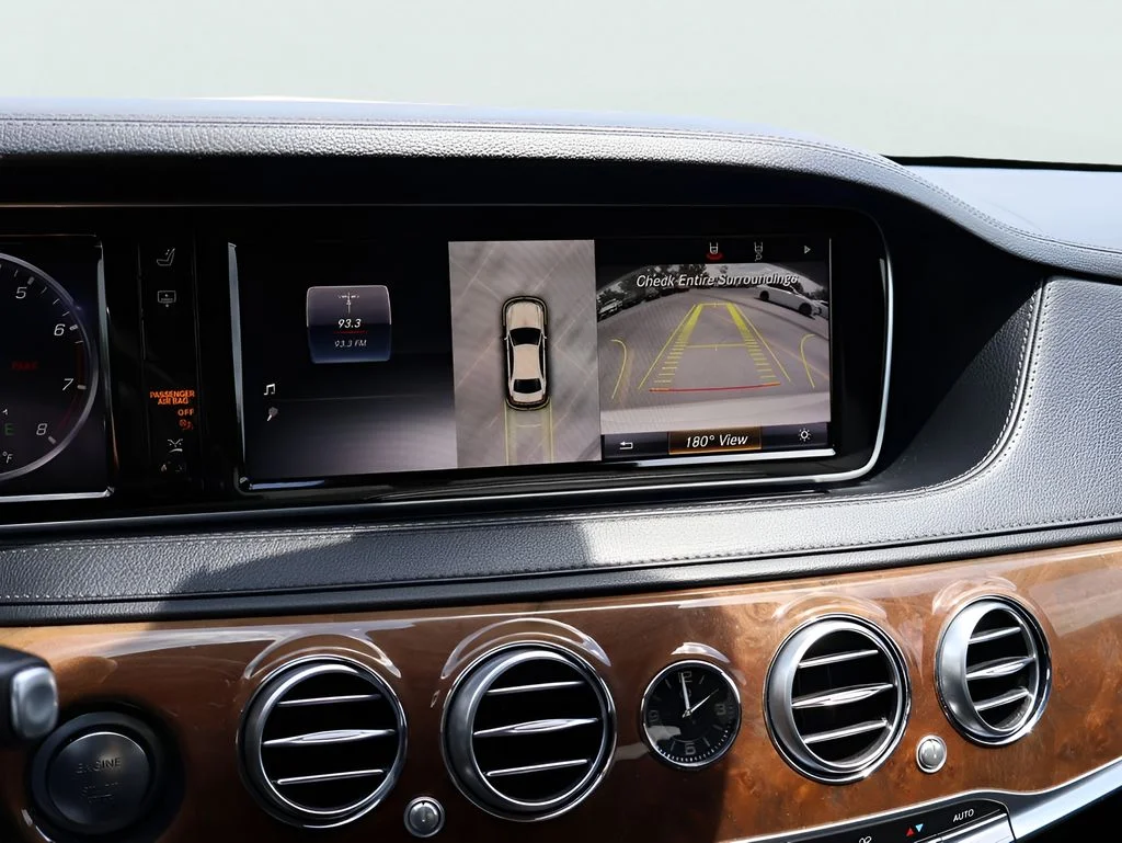 Used 2015 designo Diamond White Mercedes-Benz S 550 image 24