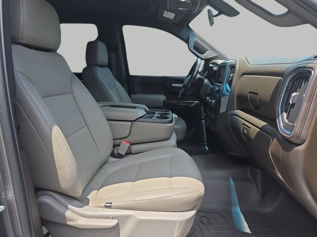 Used 2021 Gray Chevrolet RST image 11