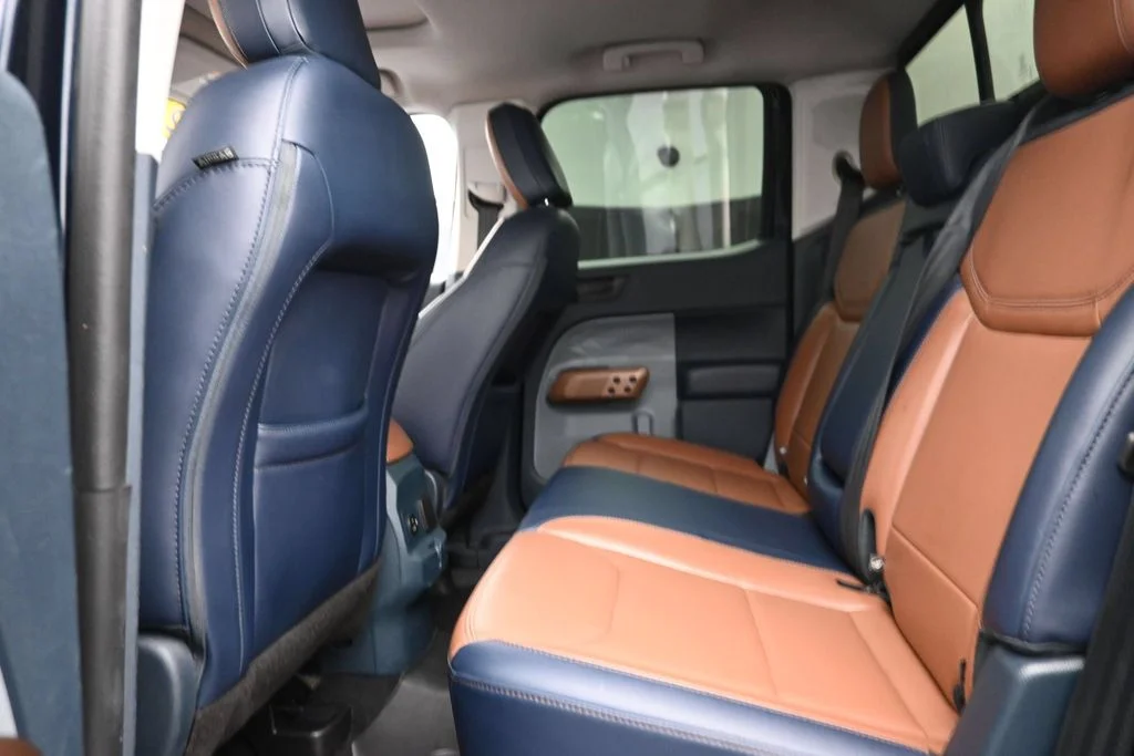 Used 2022 Blue Ford Lariat image 12