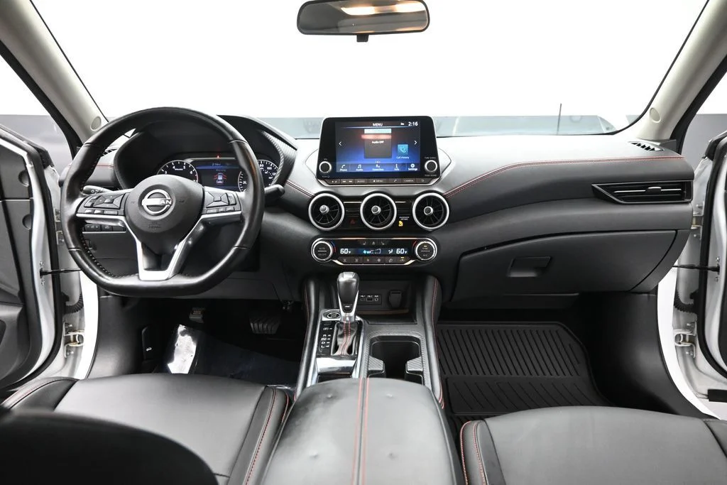 Used 2024 White Nissan SR image 33