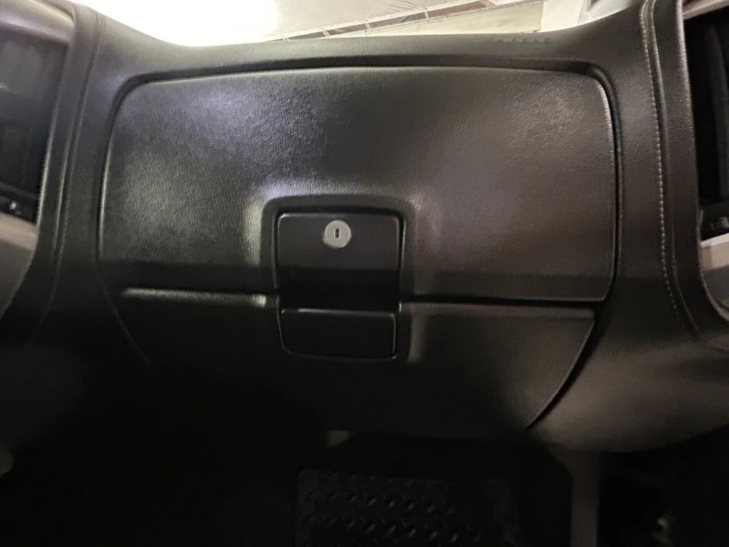 Used 2016 Black GMC SLE image 24
