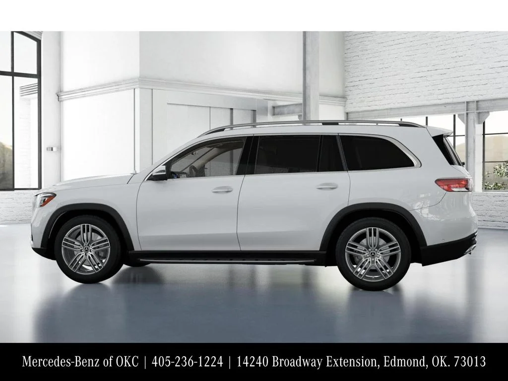 Used 2026 White Mercedes-Benz GLS 450 image 33