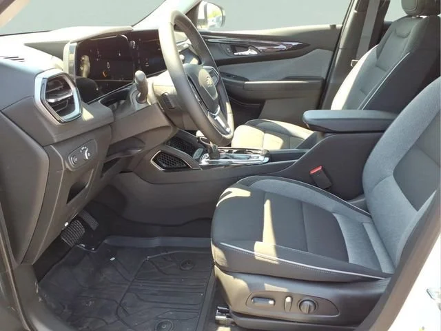 New 2026 Summit White Chevrolet LT image 16