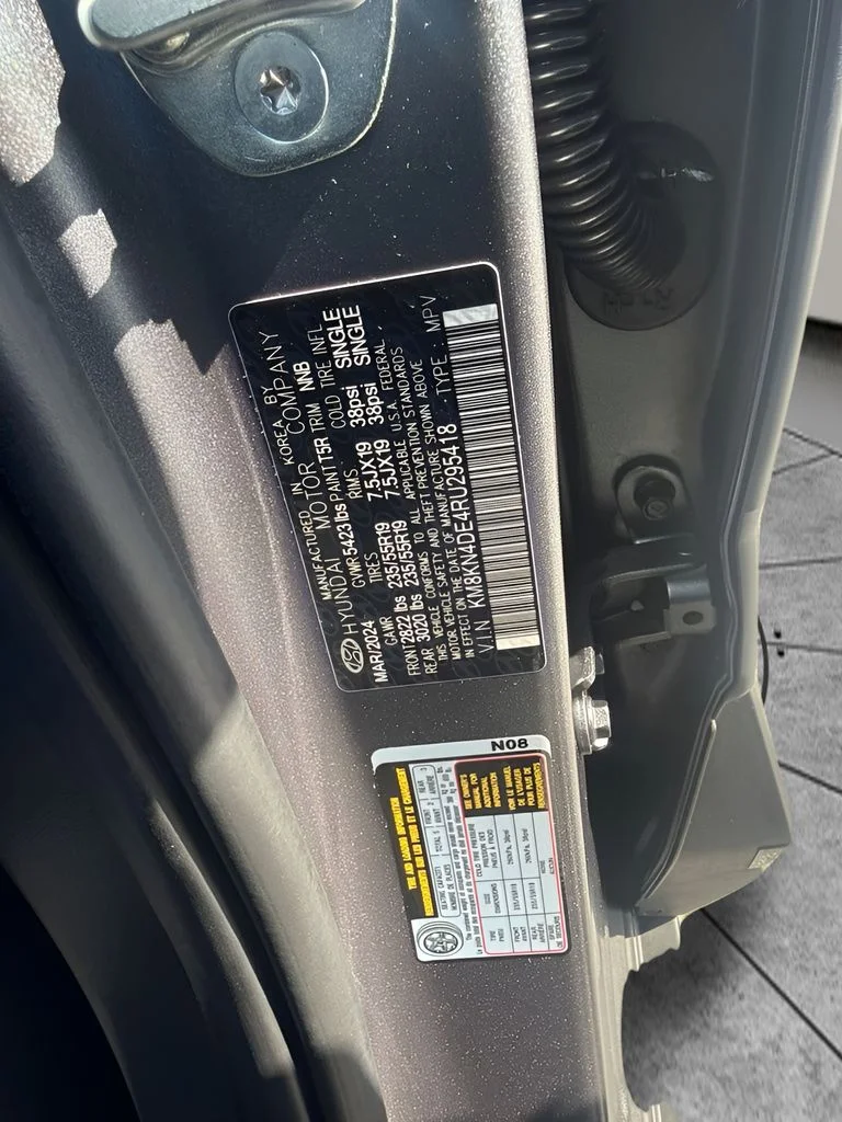 Used 2024 Gray Hyundai SEL image 26