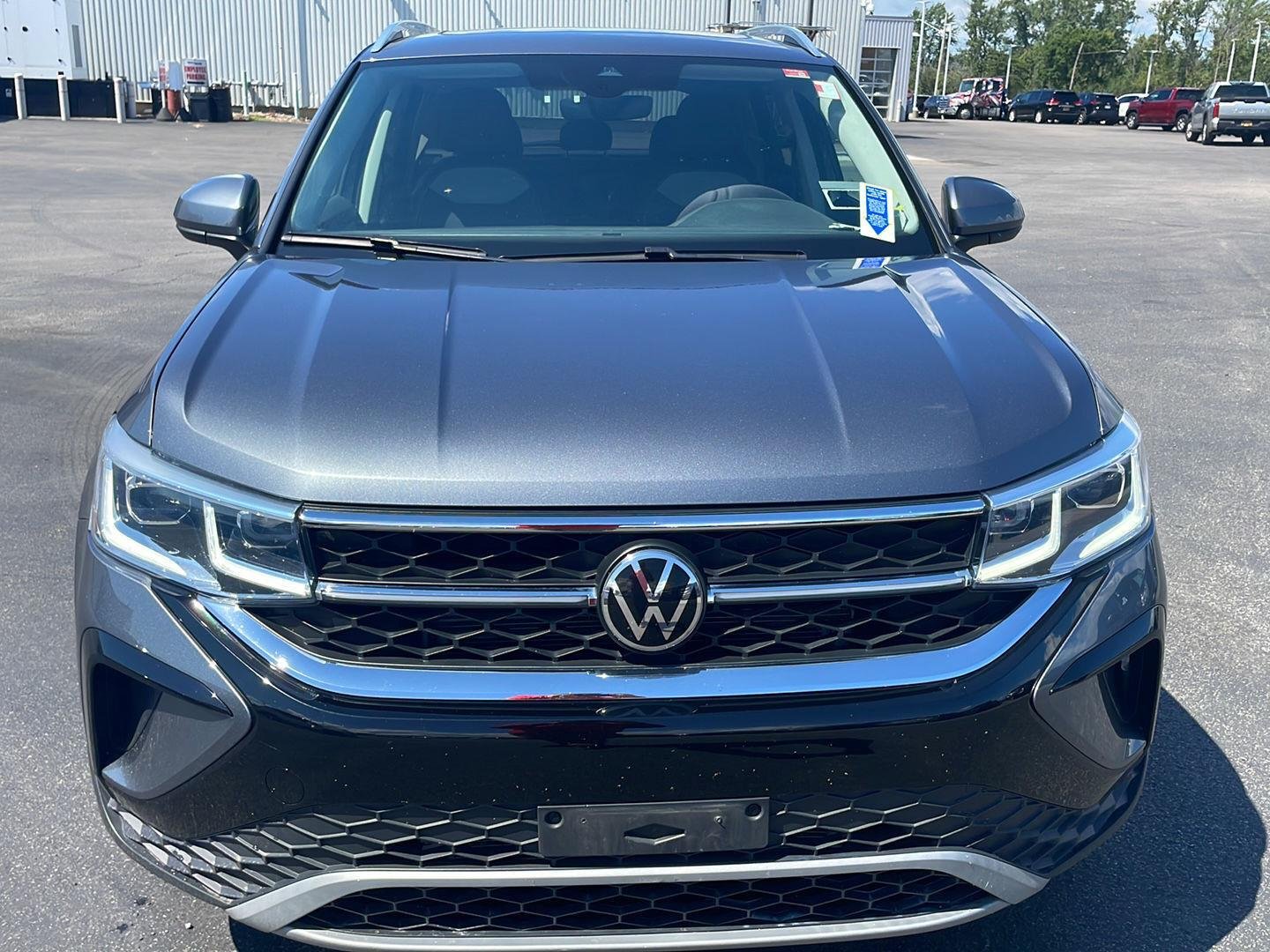 Used 2022 Platinum Gray Metallic Volkswagen SEL image 7