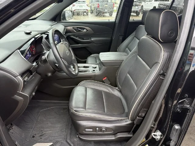 Used 2023 Black Chevrolet Premier image 20