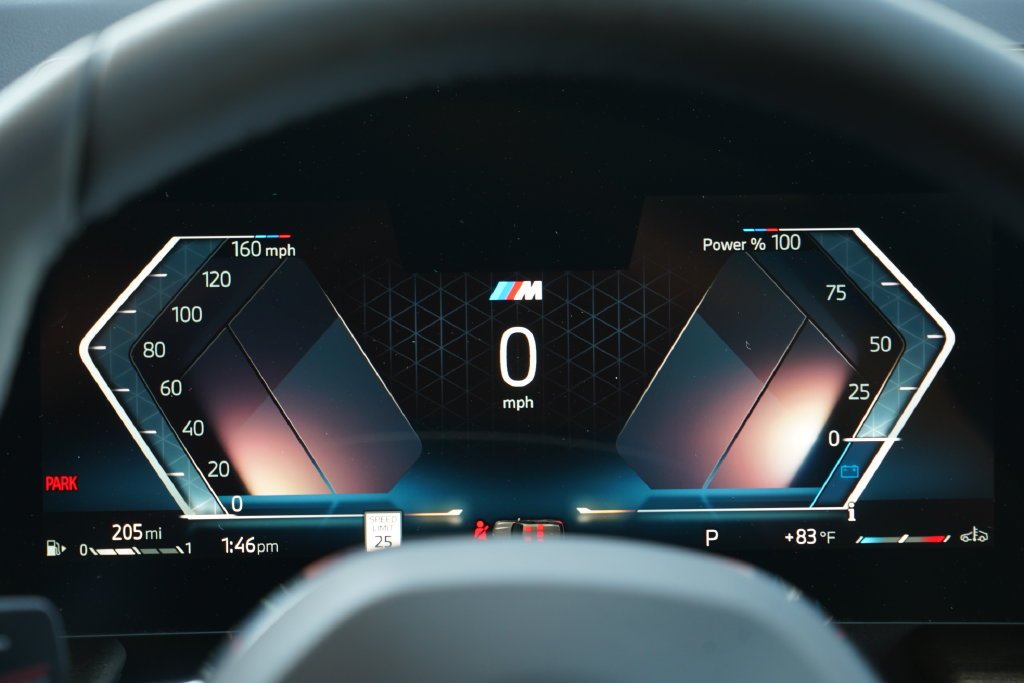 New 2027 Black Sapphire Metallic BMW xDrive28i image 23