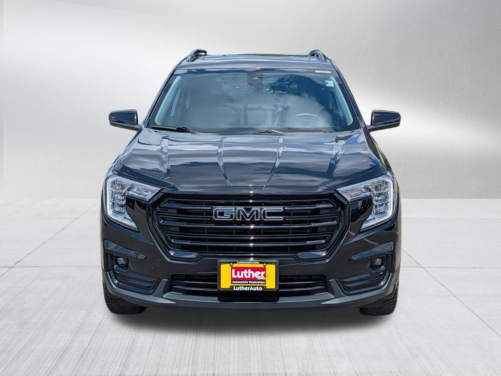 Used 2023 GMC Terrain SLT with VIN 3GKALVEG0PL198644 for sale in Bloomington, Minnesota